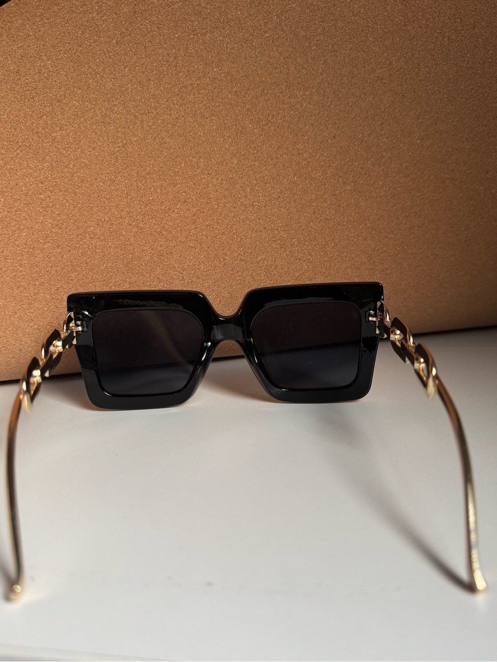 Black Gold Oversized Square Statement Sunglasses Chain Temple Fashion - Picture 3 of 3